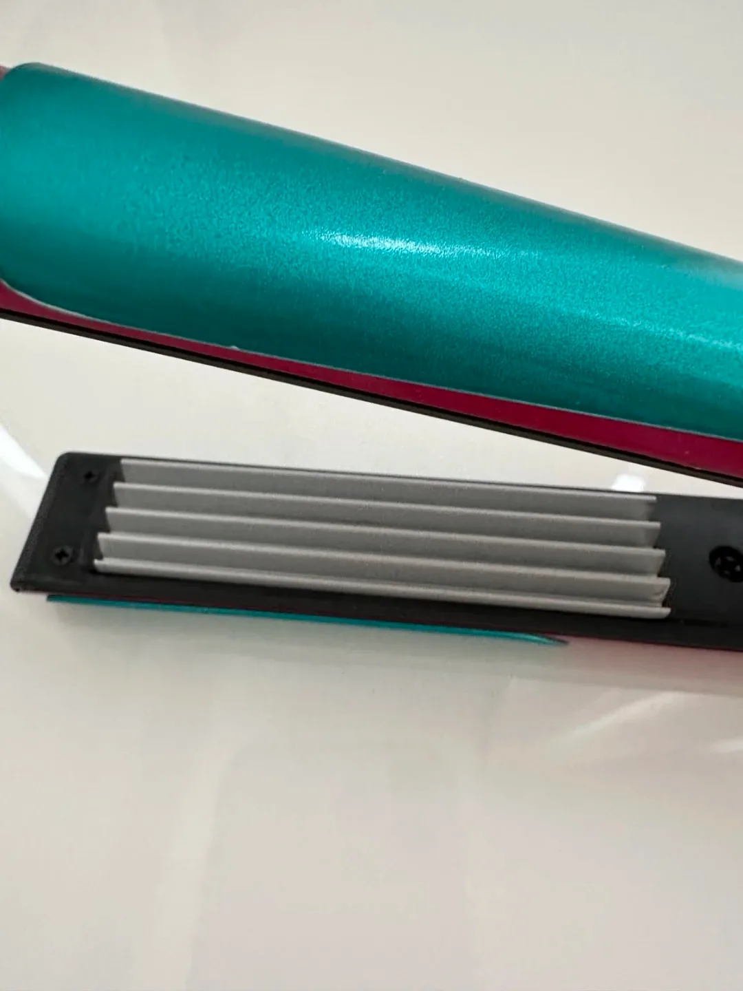Bed Head TIGI Little Tease Crimper image indicator(4)