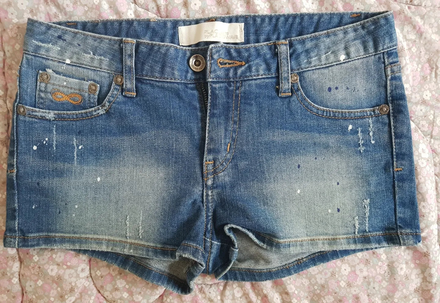 Three XS Jeans Denim Shorts