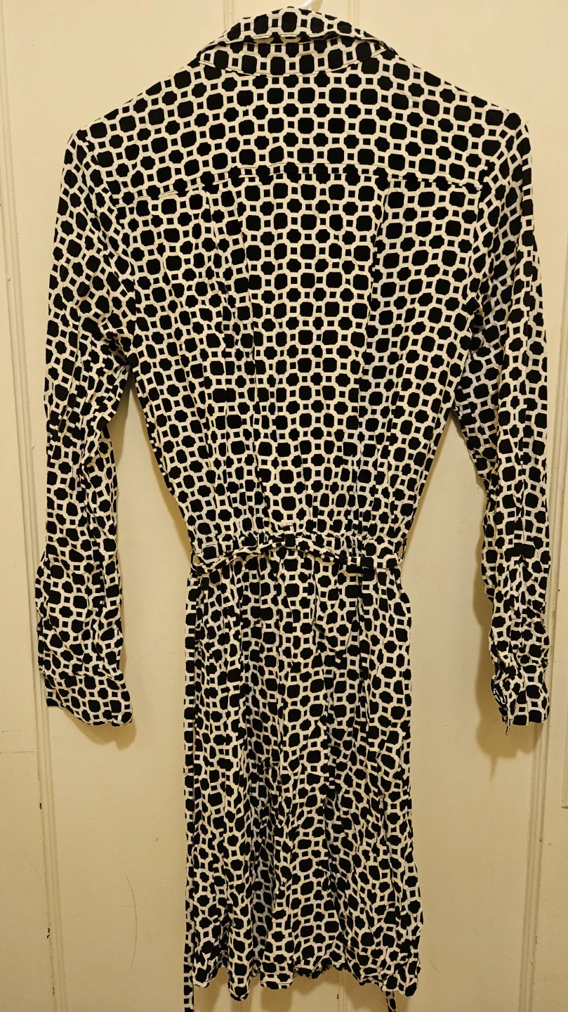 Banana Republic Black & White Dress - Size 4 - photo 3
