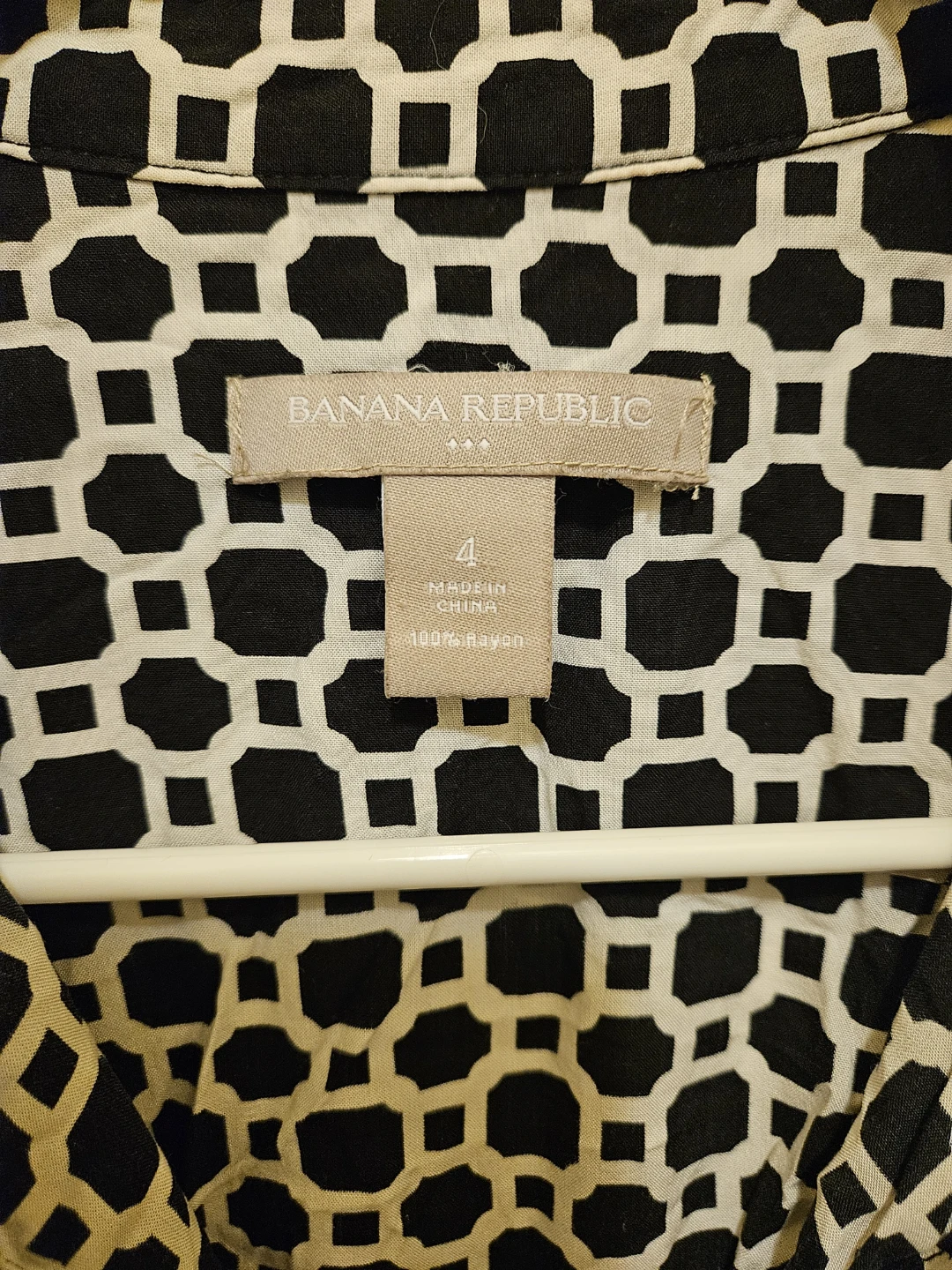 Banana Republic Black & White Dress - Size 4 - photo 4