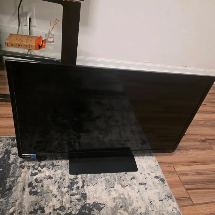 Toshiba 32L1400UC 32" TV
