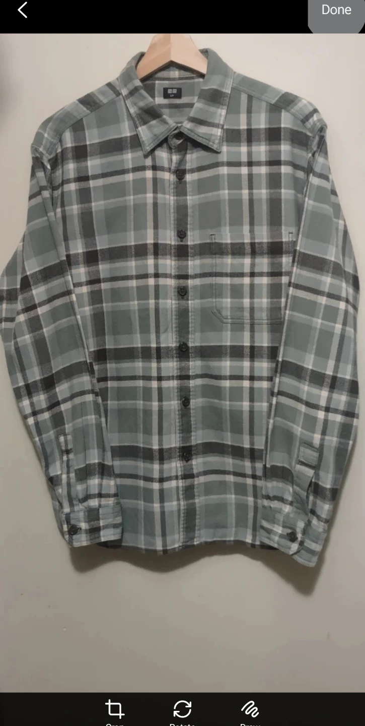 (NEW) Uniqlo Flannel Shirt - Size S (unisex)