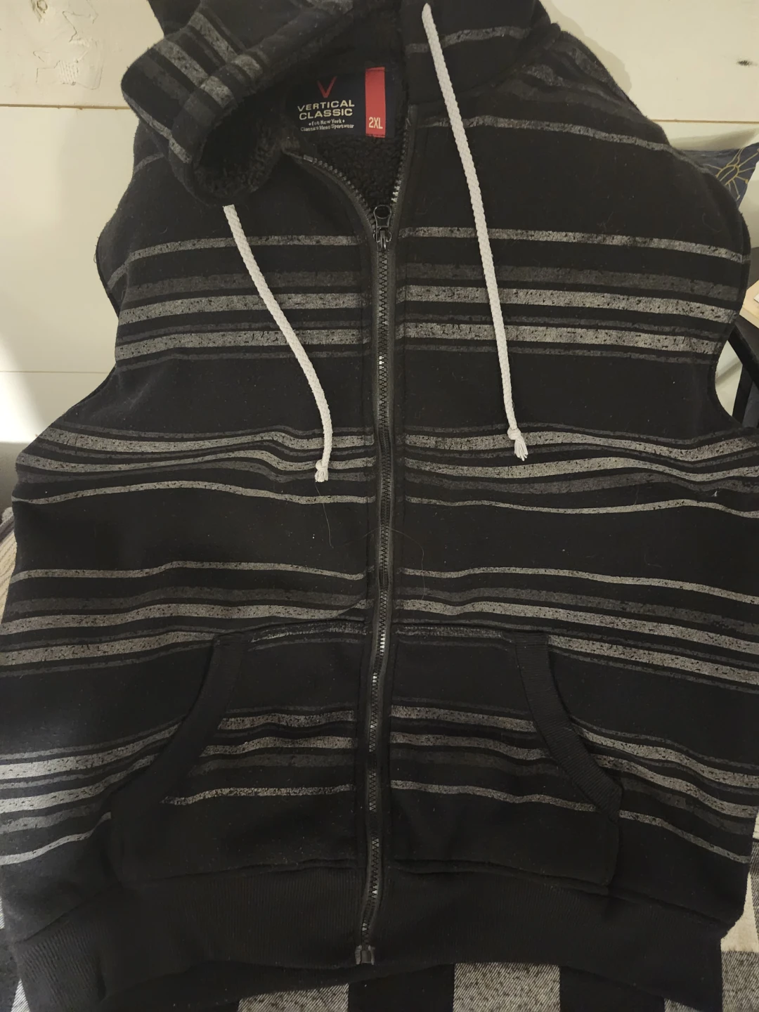 Vertical Classic 2XL Striped Hoodie - photo 4
