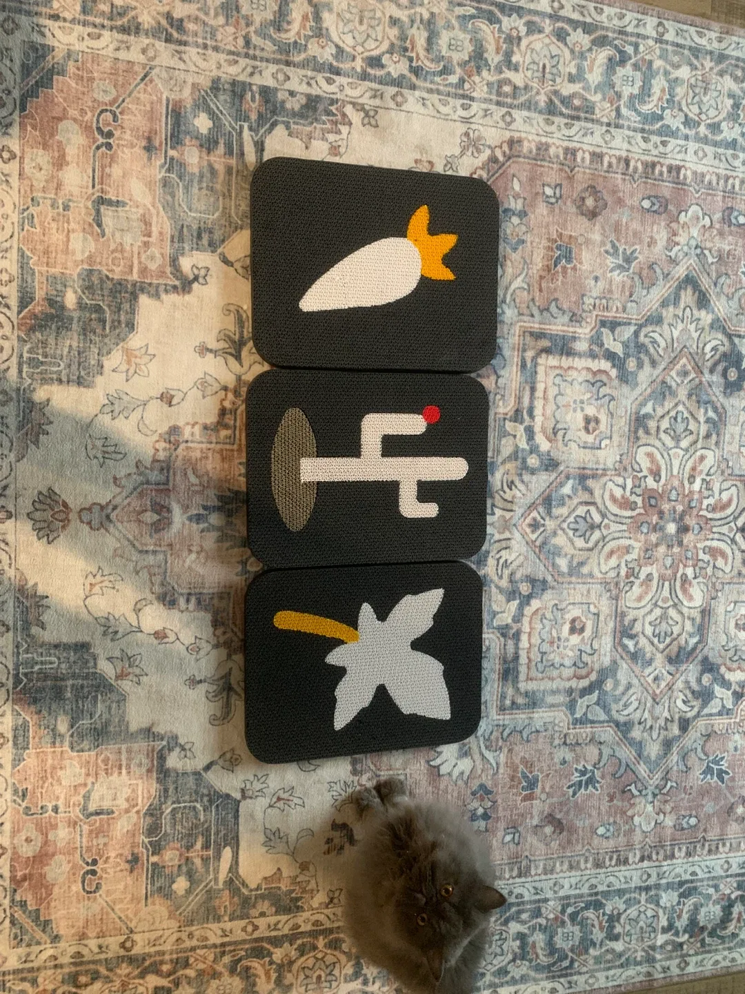 cat scratch board for wall