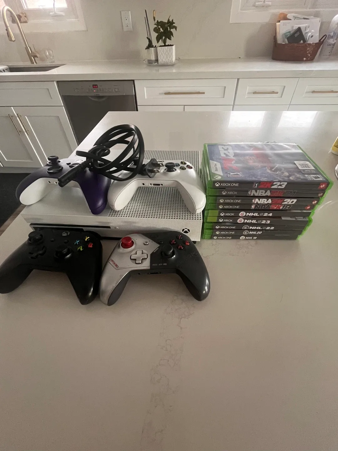 Xbox One S Console + 4 Controllers & Games