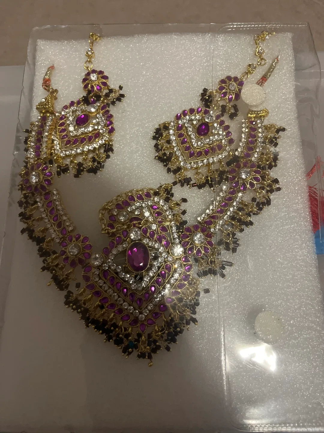 Jewellery Set - Necklace & Earrings