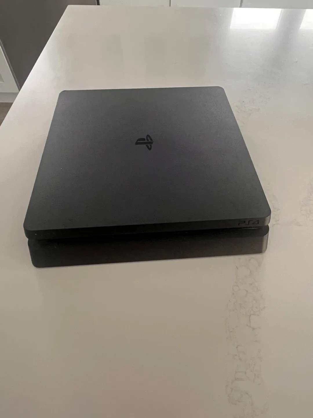 PlayStation 4 with Controller & Games image indicator(5)