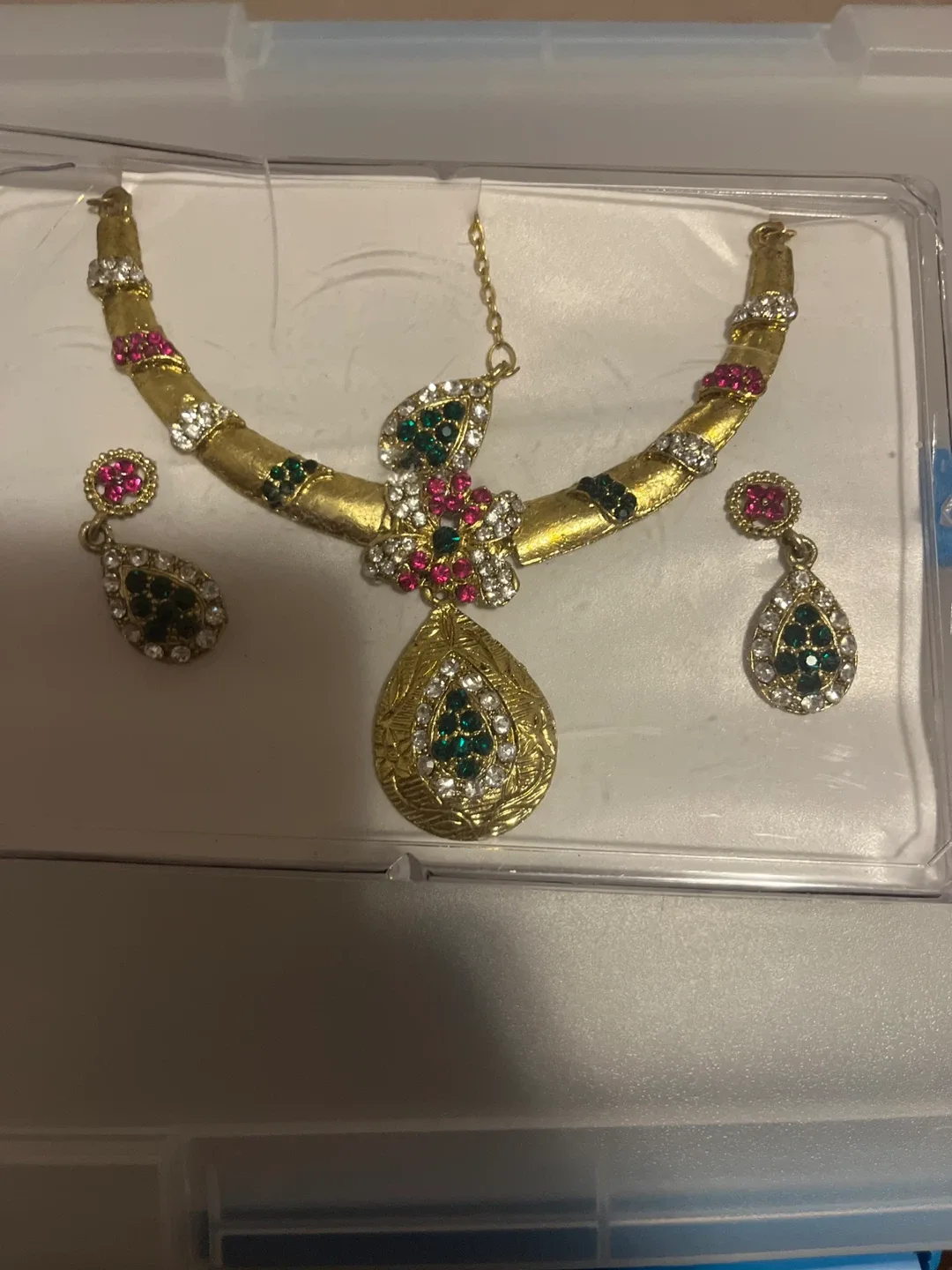 Necklace and Earring Set - Gold Tone