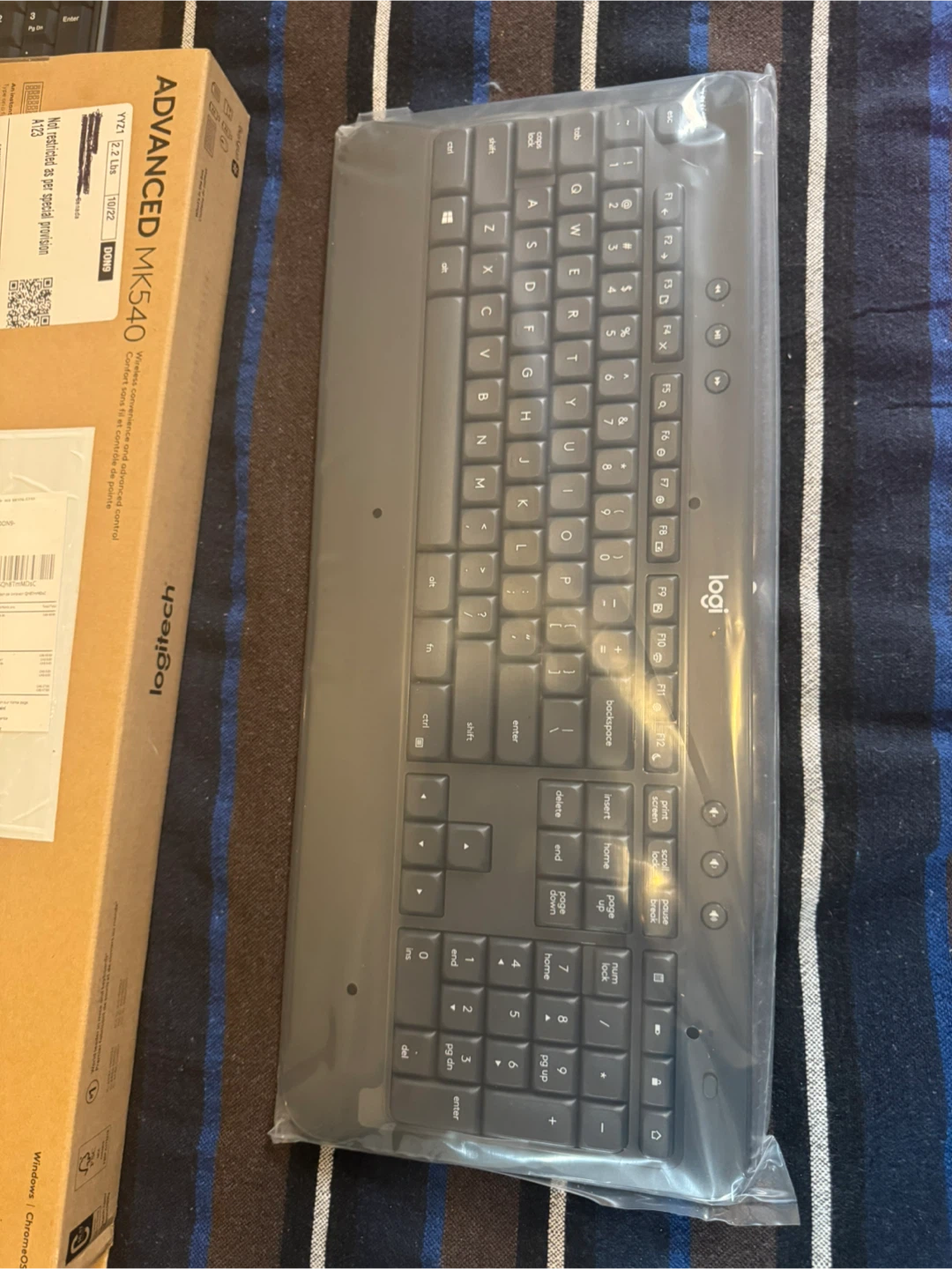 Logitech MK540 Advanced Wireless Keyboard & Mouse - New! - photo 4