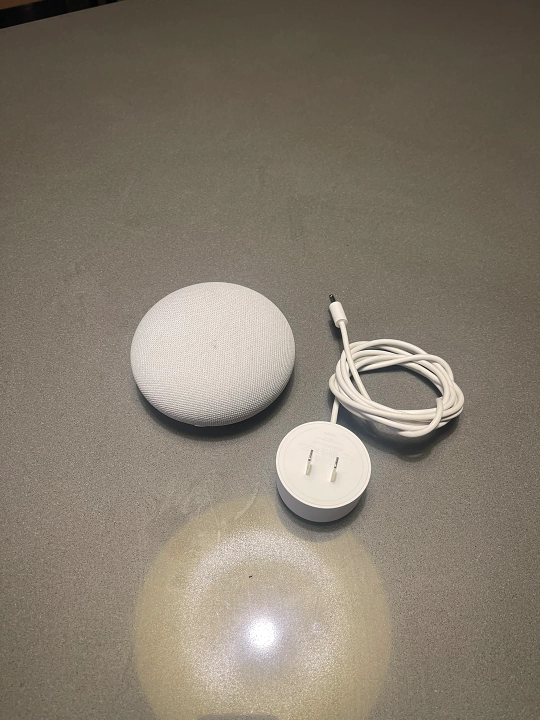 Google Nest Mini - Smart Speaker - photo 2