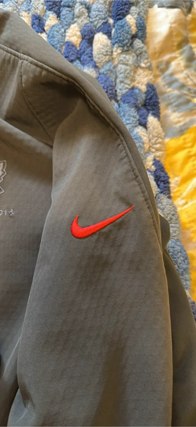 Nike Canada L Jacket
