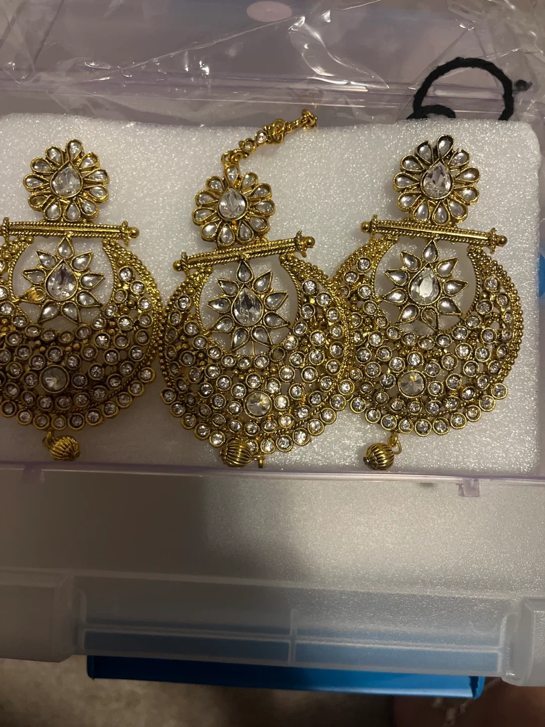 Earrings and Tikka Set - Gold