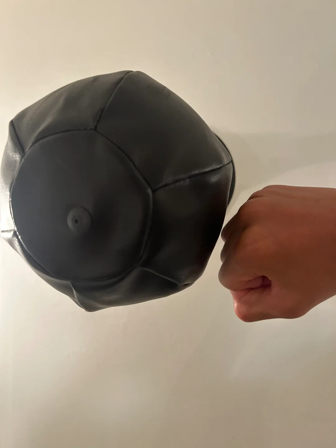 Megapunch Portable Punching Bag - Ages 3+ image indicator(4)