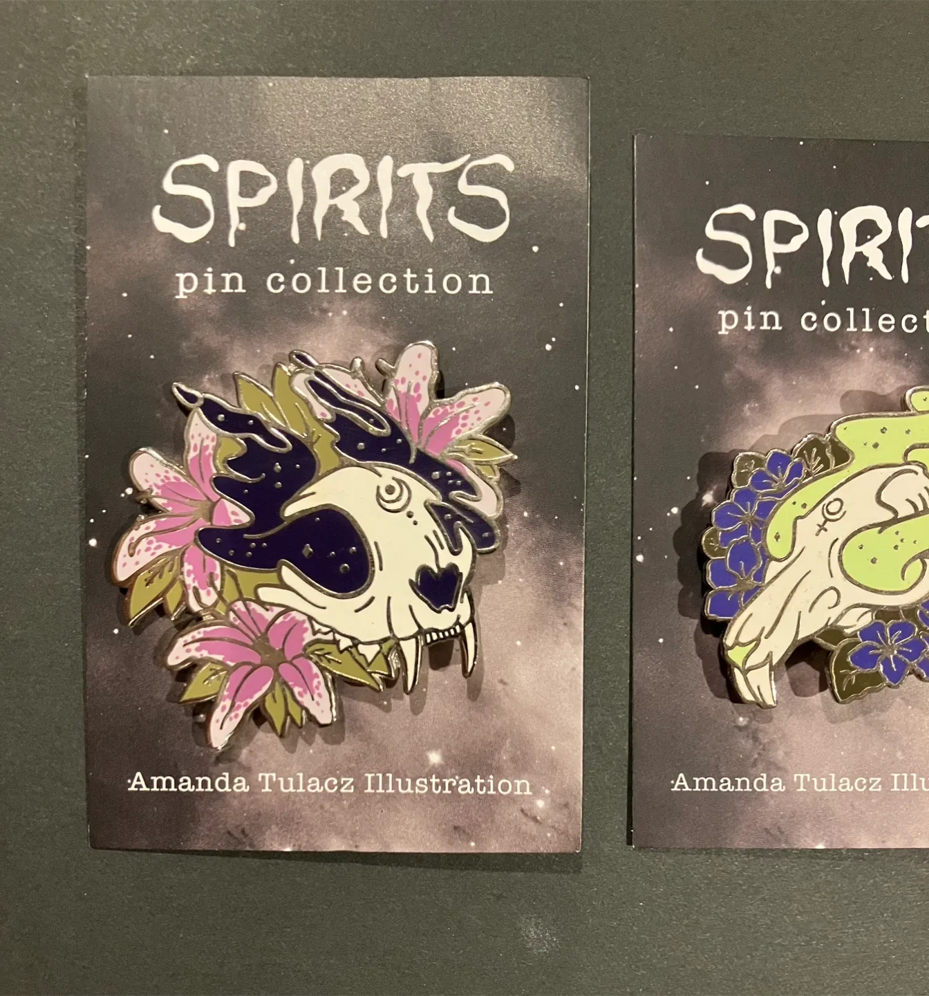 Mystic Spirit Skull Enamel Pins image indicator(2)