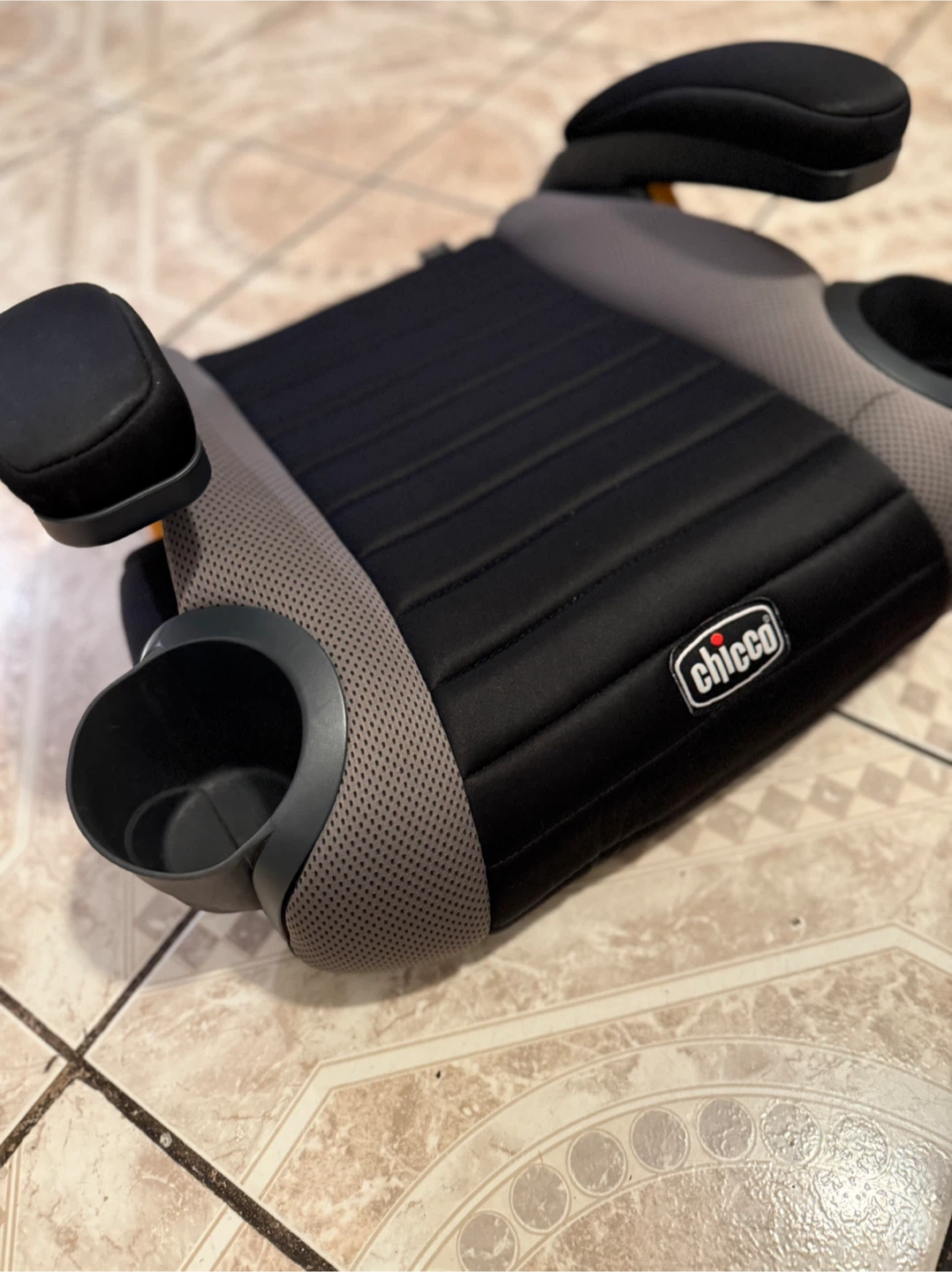 Chicco GoFit ClearTex Booster Car Seat - photo 2