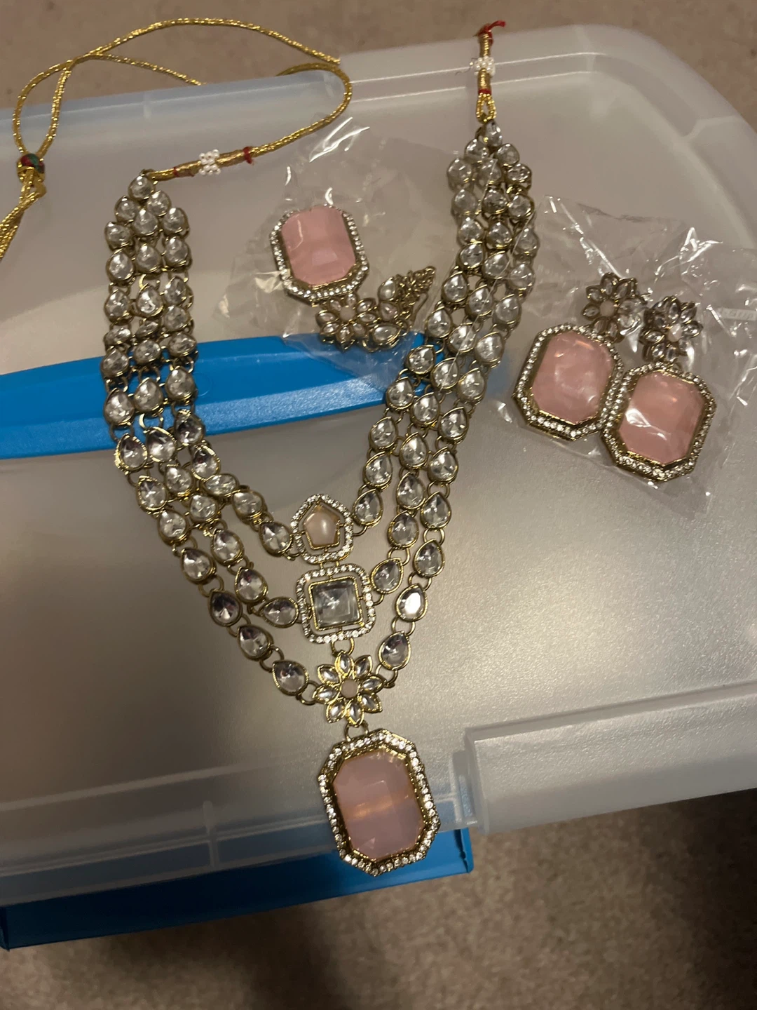 Necklace and Earrings Set - photo 2