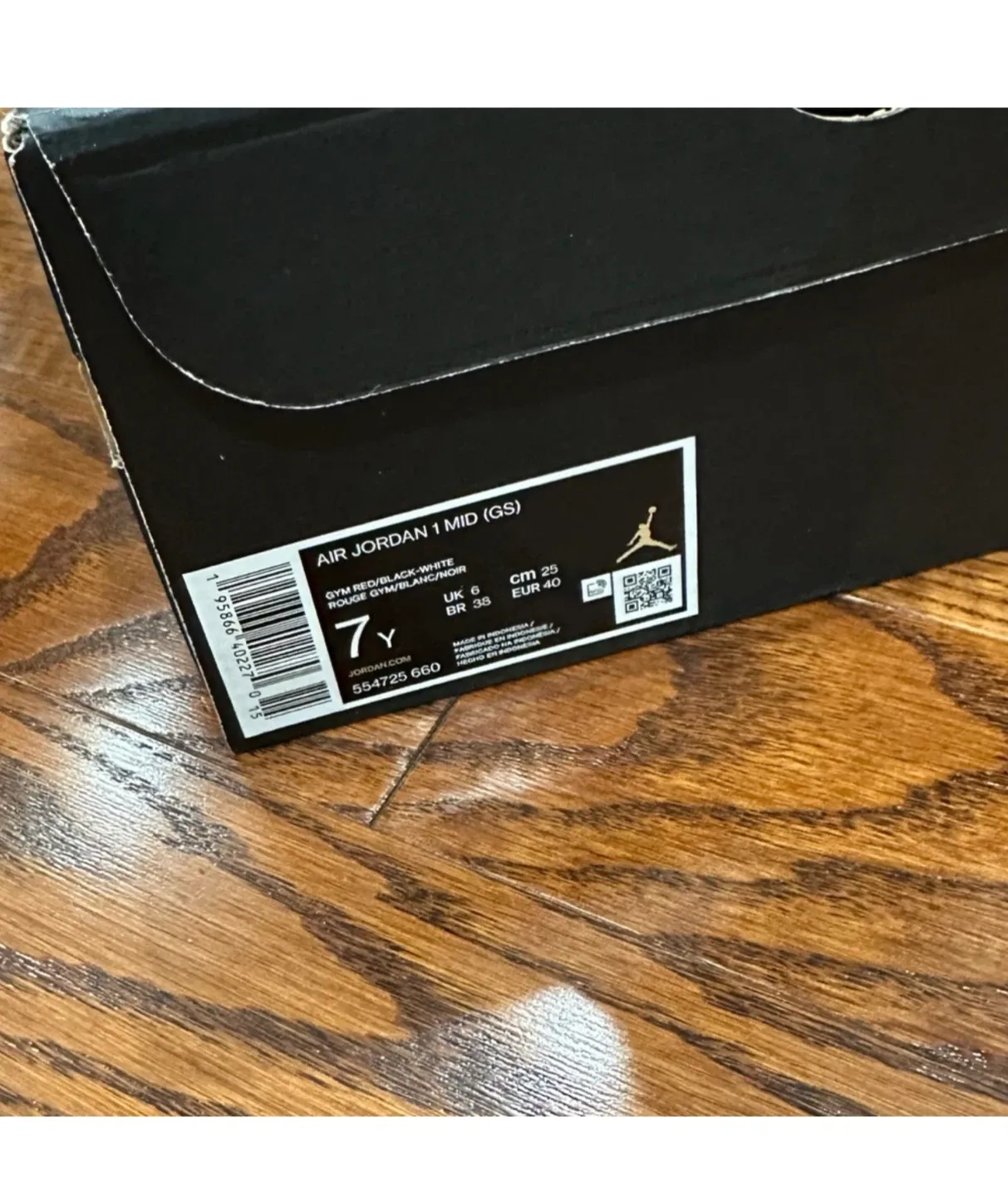 Air Jordan 1 Mid (GS) Gym Red/Black - Size 7Y image indicator(3)