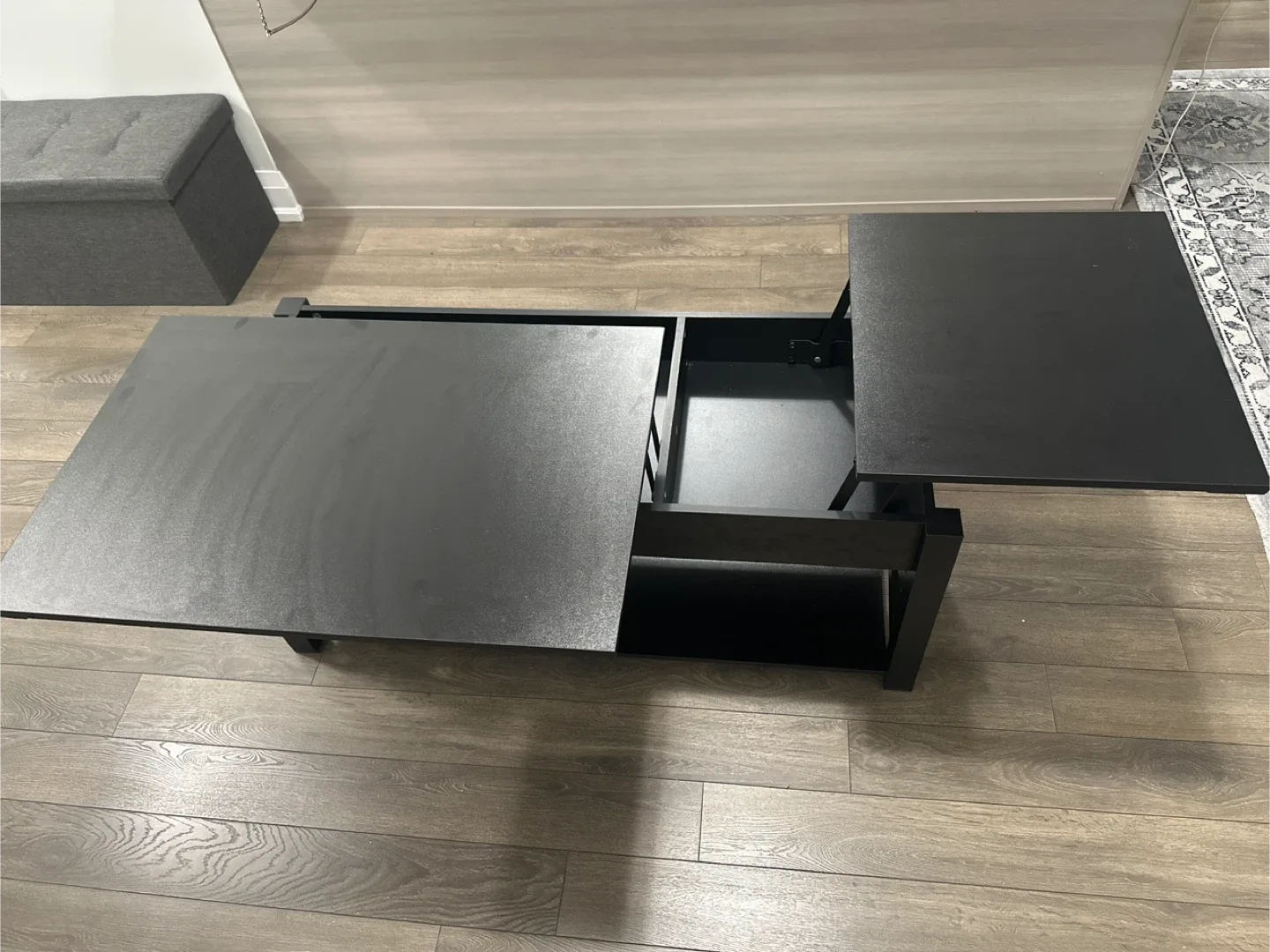 Black Lift Top Coffee Table image indicator(2)