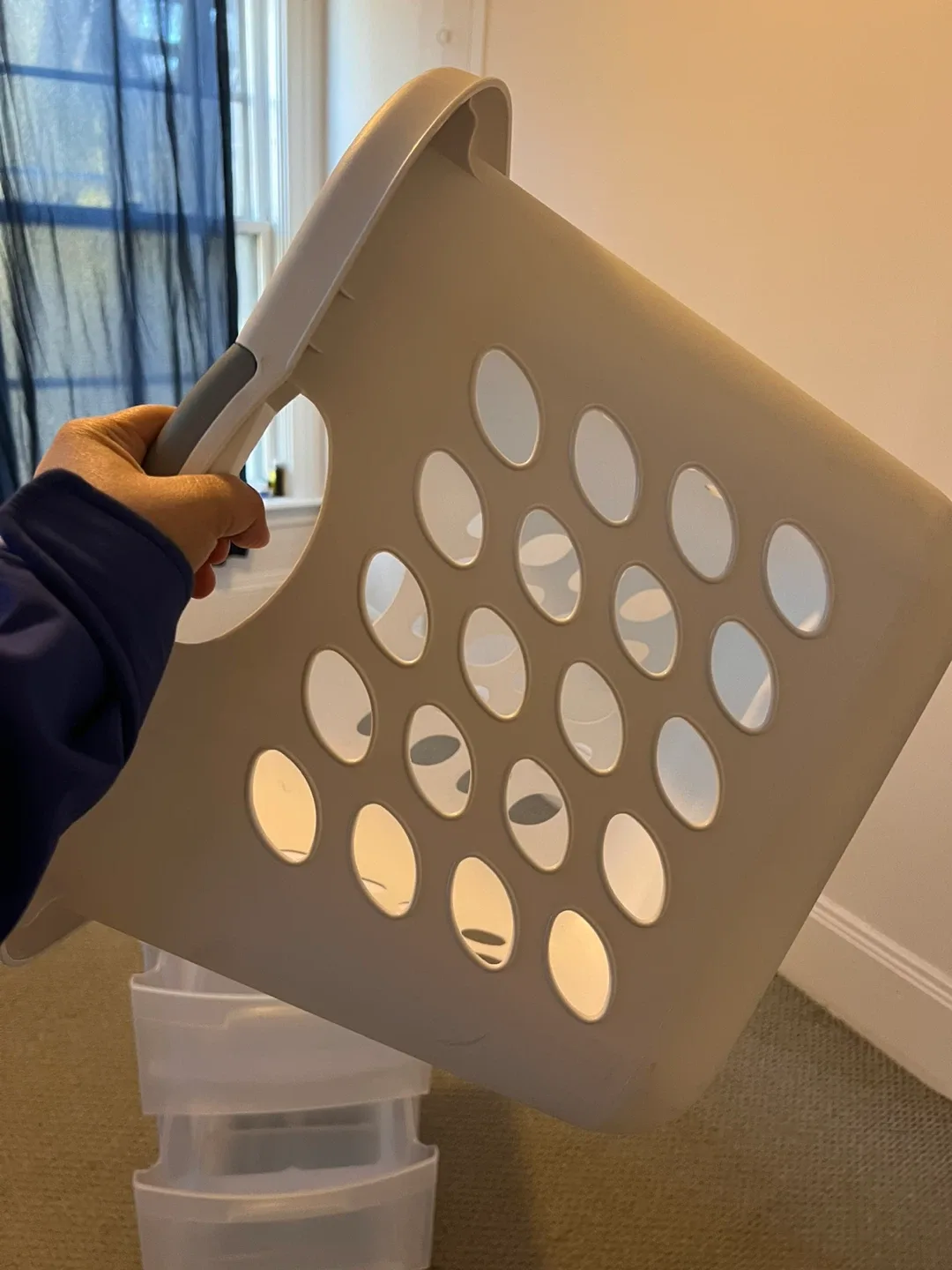 Sterilite Laundry Basket - White