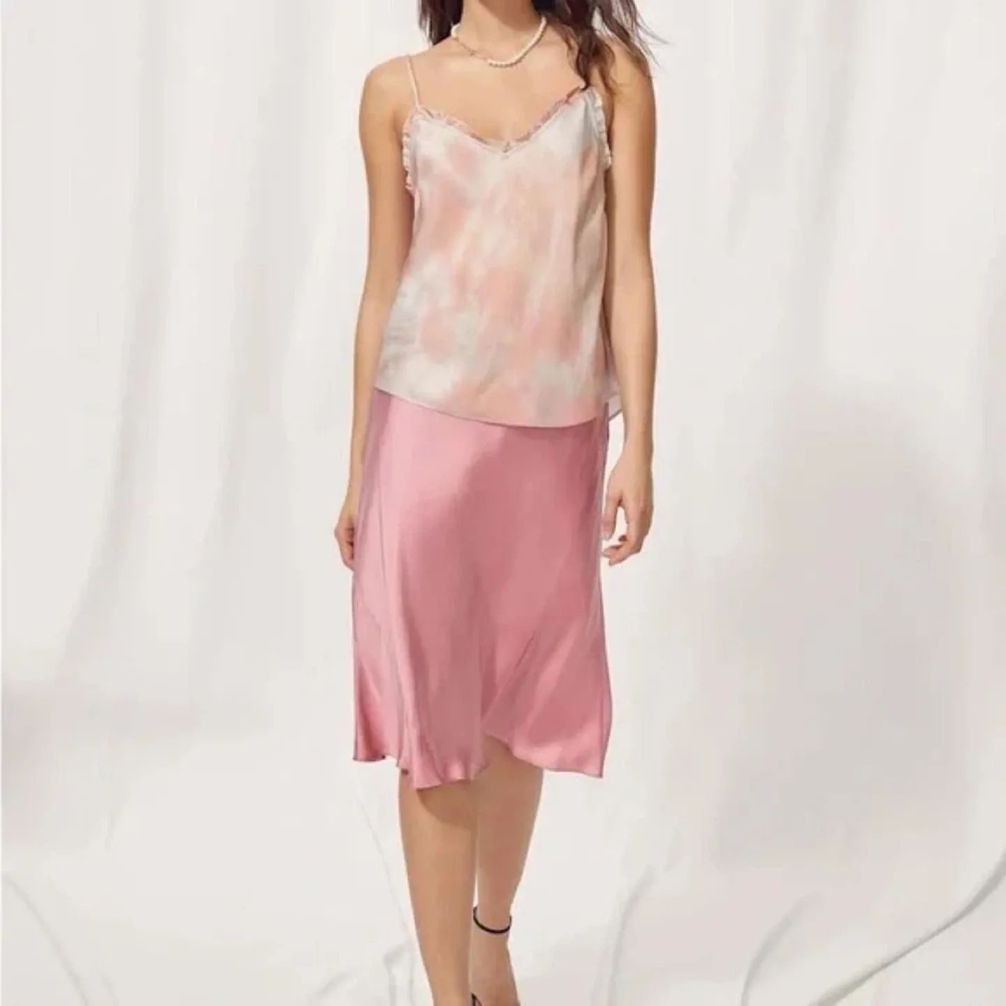 Aritzia Wilfred Ruffle Camisole Size XS image indicator(3)