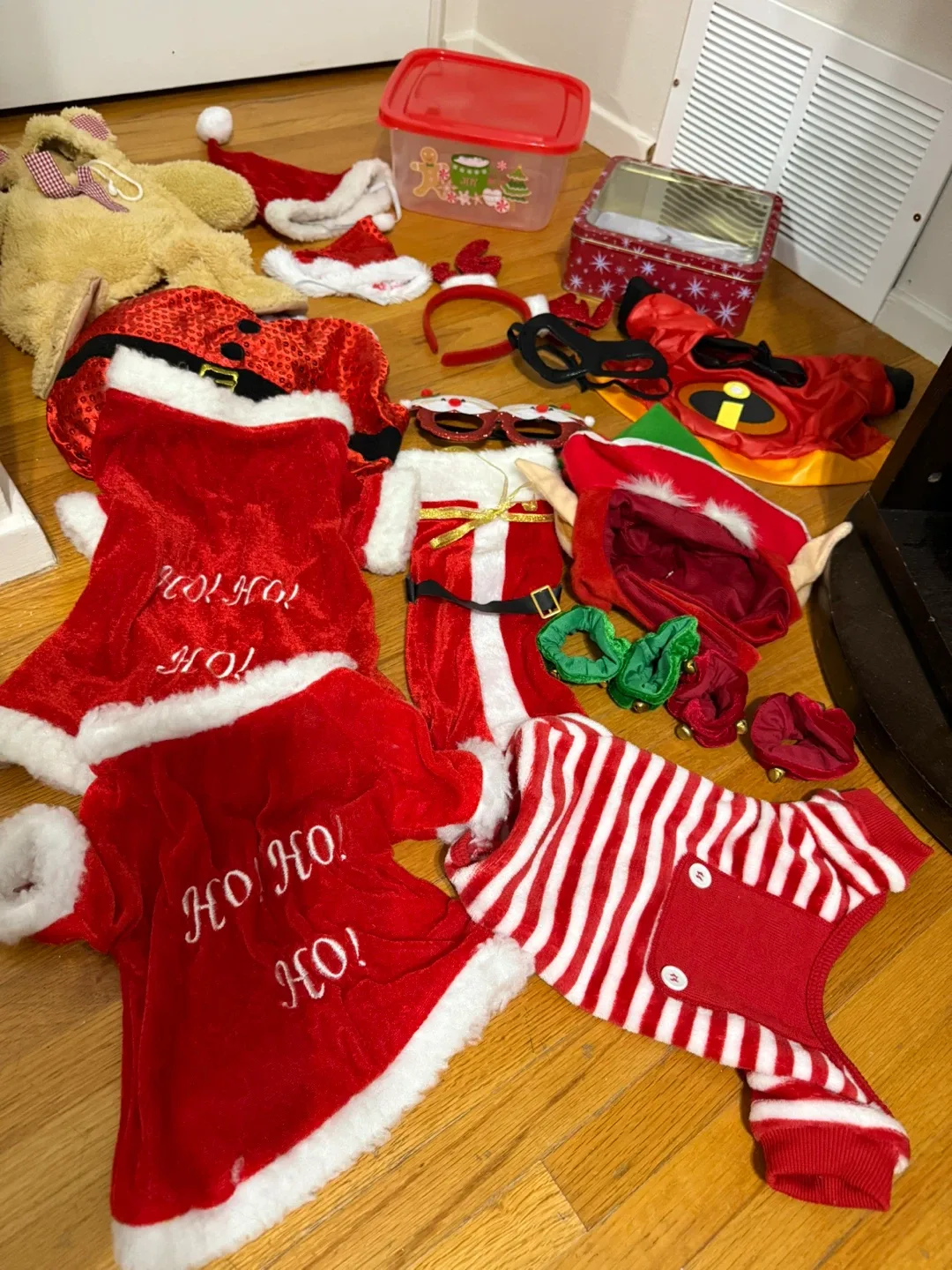 Christmas Dog Costume Lot image indicator(4)