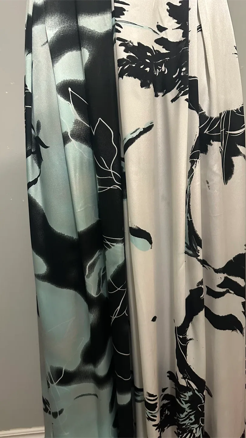 Giani Black & Floral Print Maxi Dress image indicator(4)