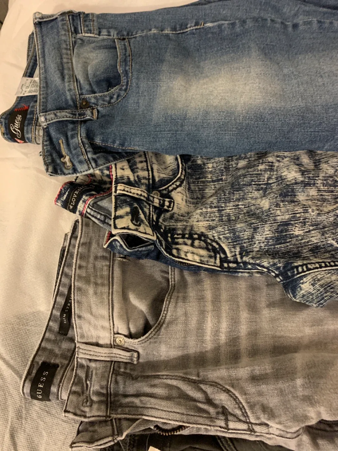 #4.   5 x Jeans Bundle: Guess, Garage, Covet image indicator(3)