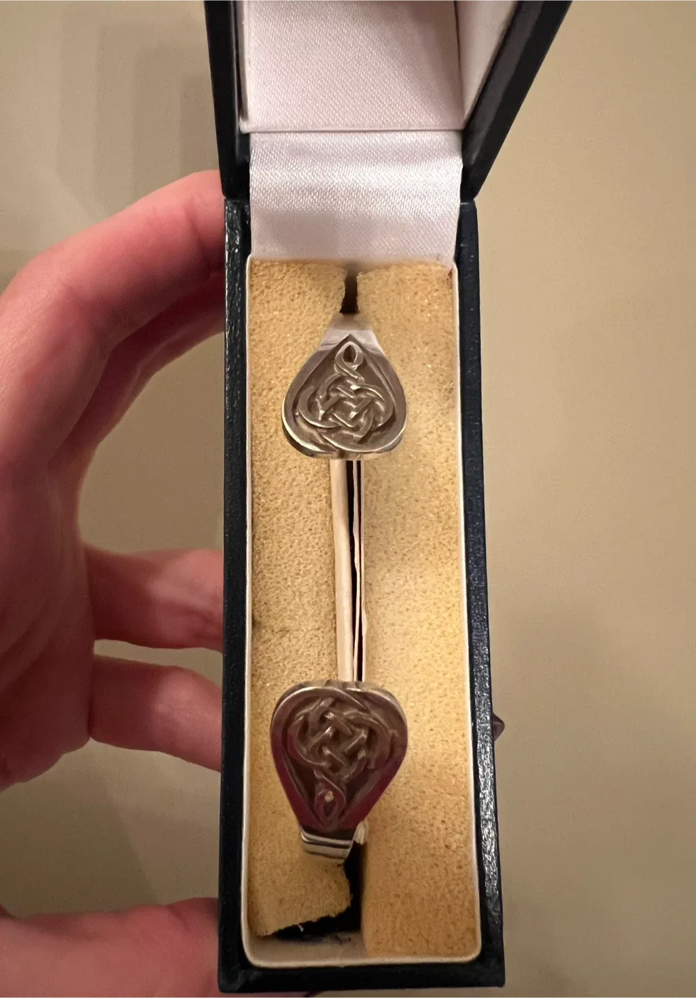 Vintage Silver Celtic Cuff Bracelet image indicator(9)