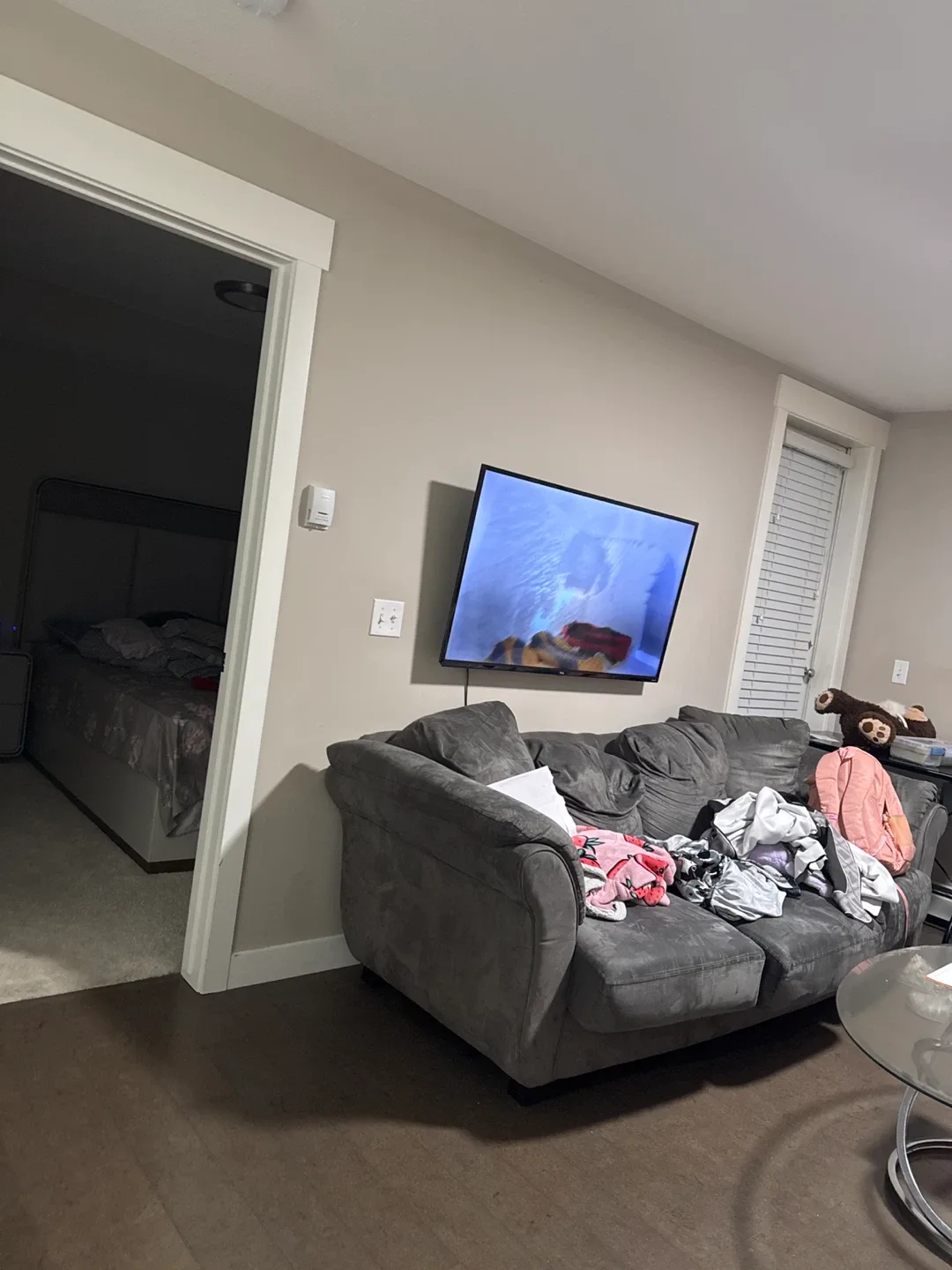 Grey Sofa image indicator(2)