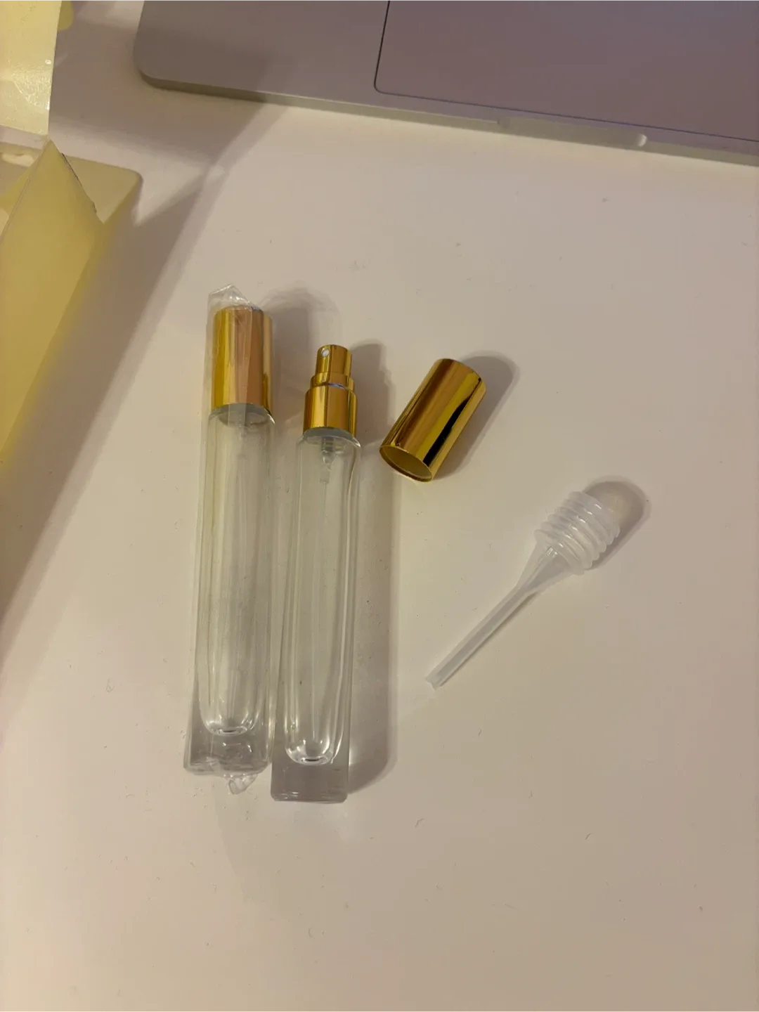 10ML New Glass Spray Bottles (2)