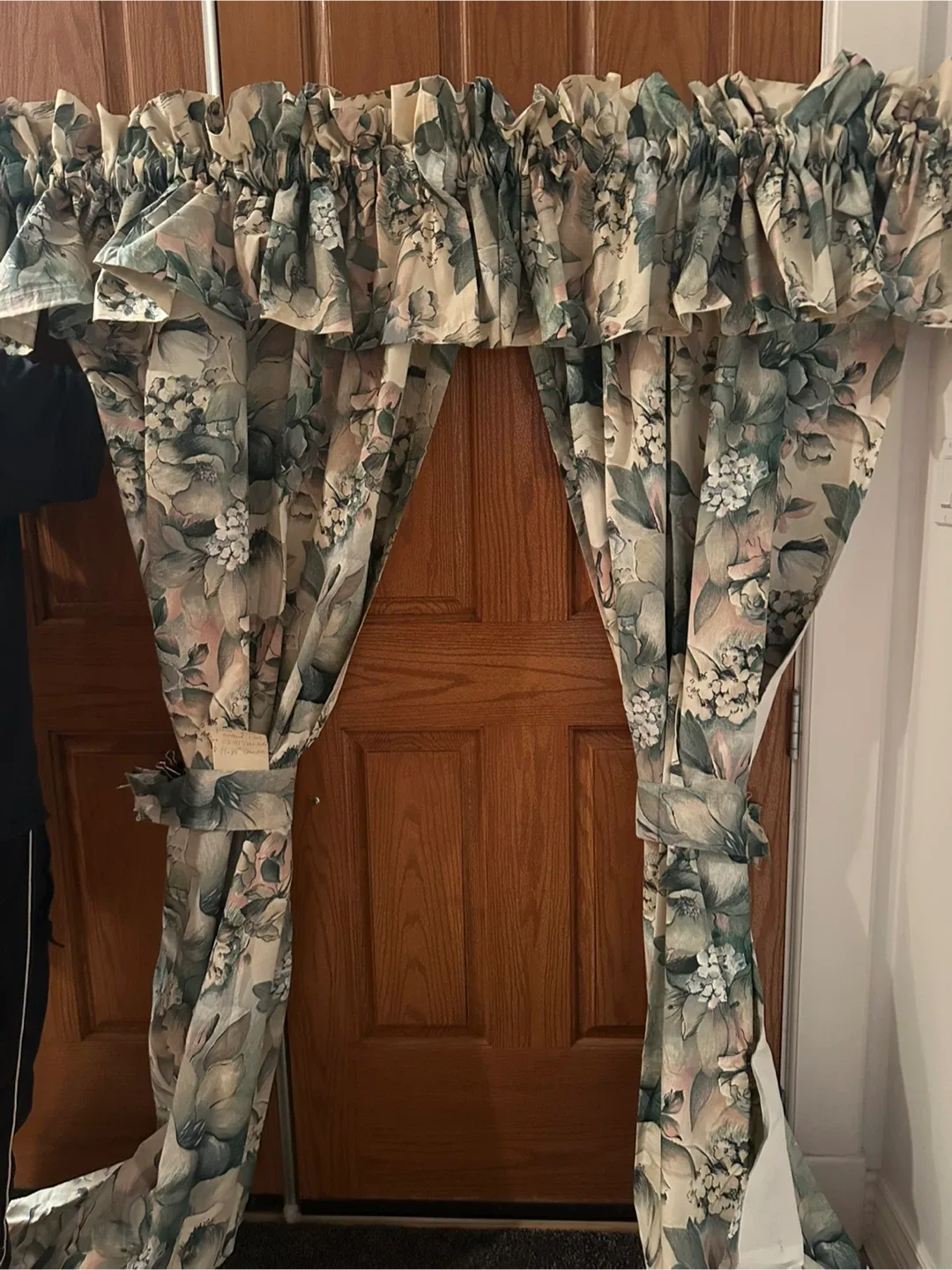 Floral Print Curtain Set