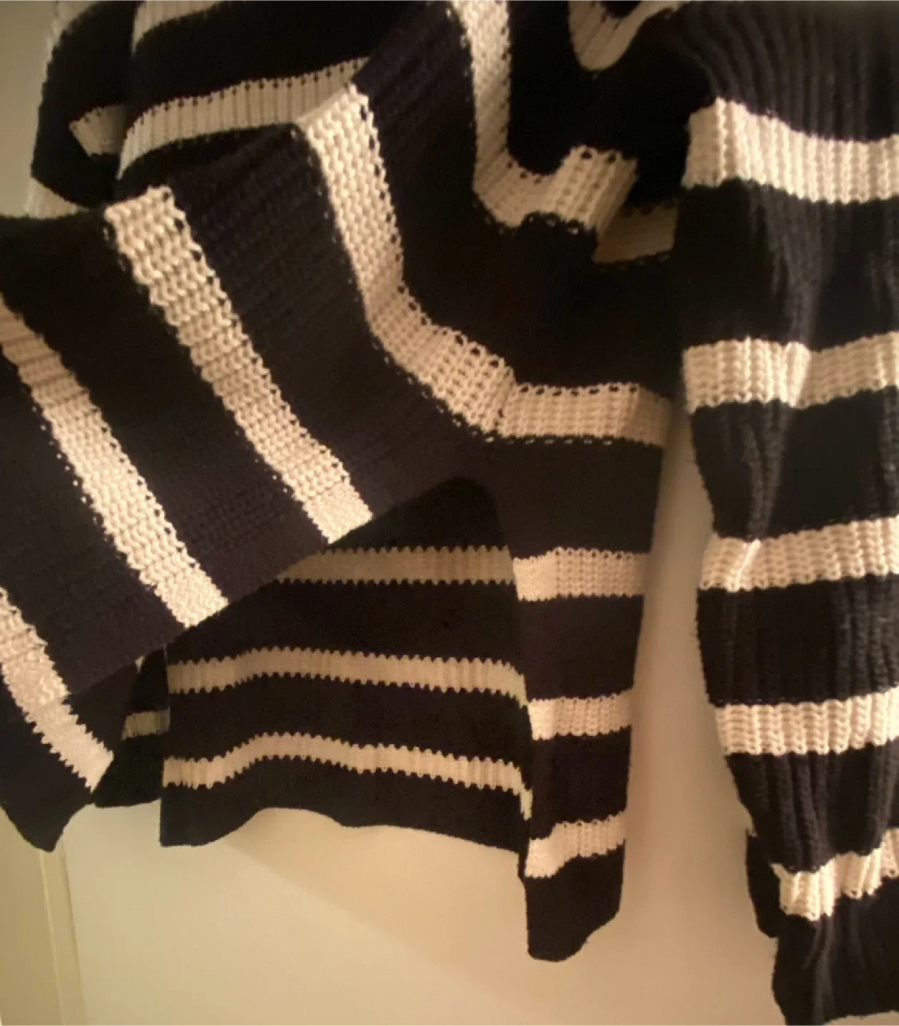 Striped Oversized Sweater image indicator(2)