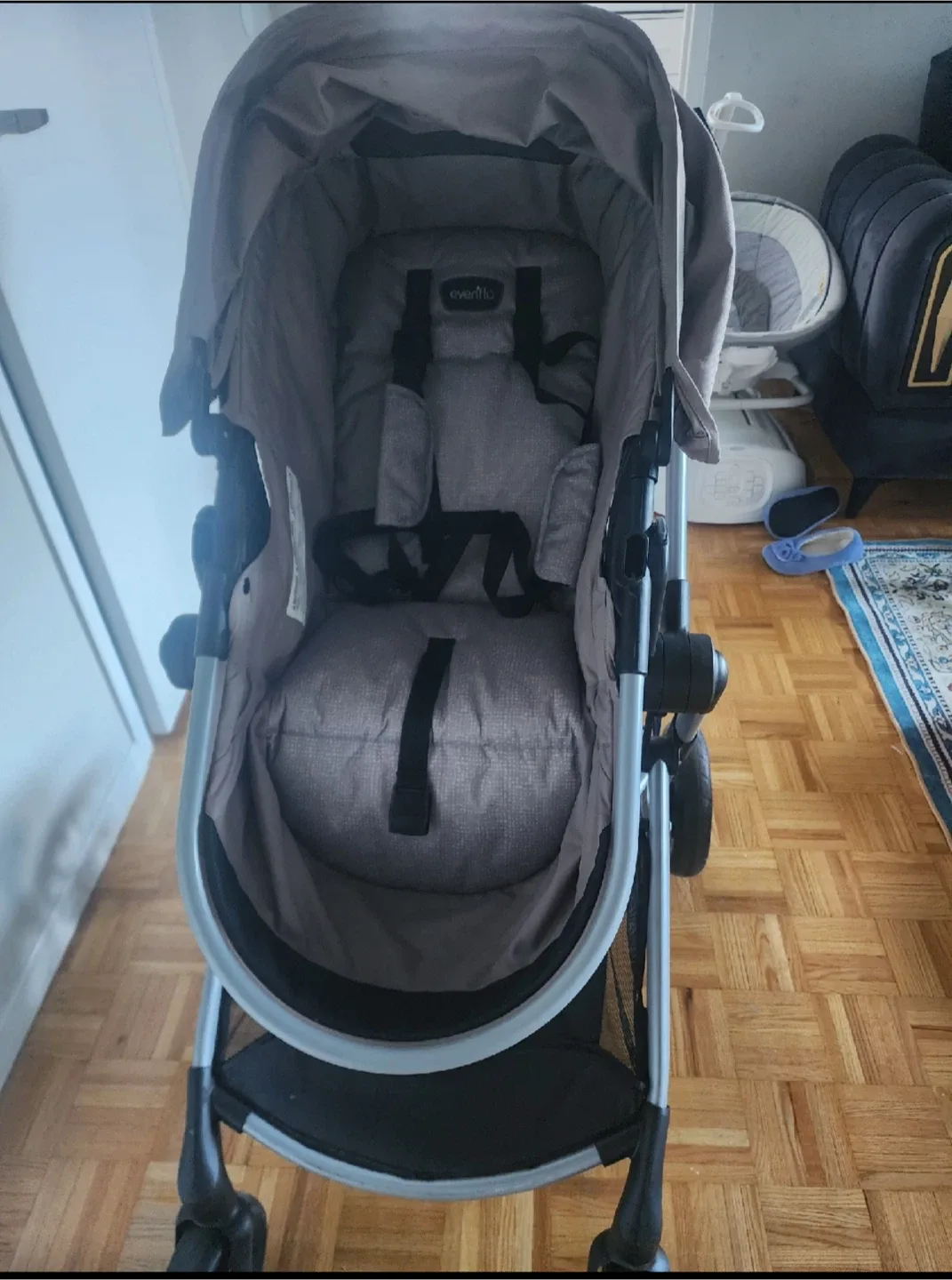 Evenflo Pivot Modular Travel System Stroller image indicator(3)