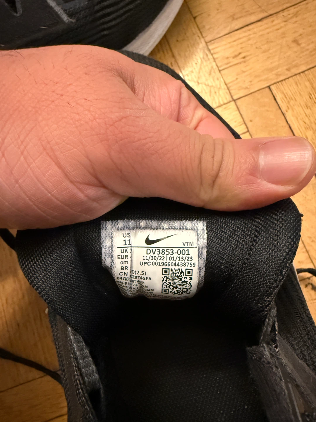Nike Pegasus 40 Black, Size 11 - photo 4