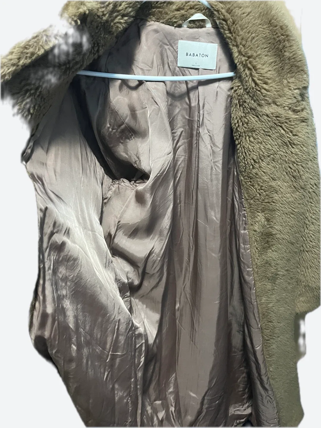 Babaton Teddy Coat - Size L image indicator(3)