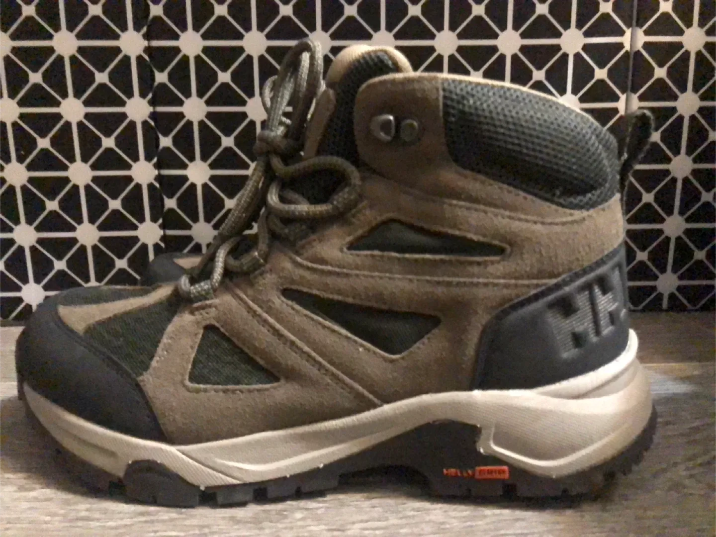 Helly Hansen Boots (Women Size 7)