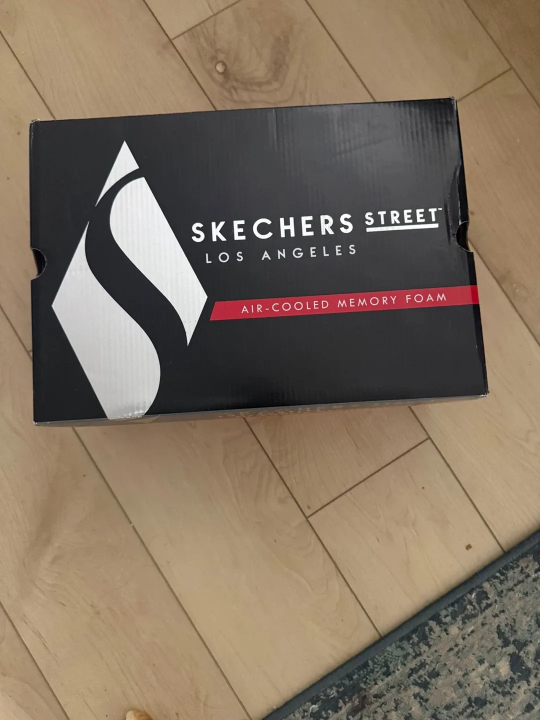 Skechers Street Los Angeles Shoes - New in Box!