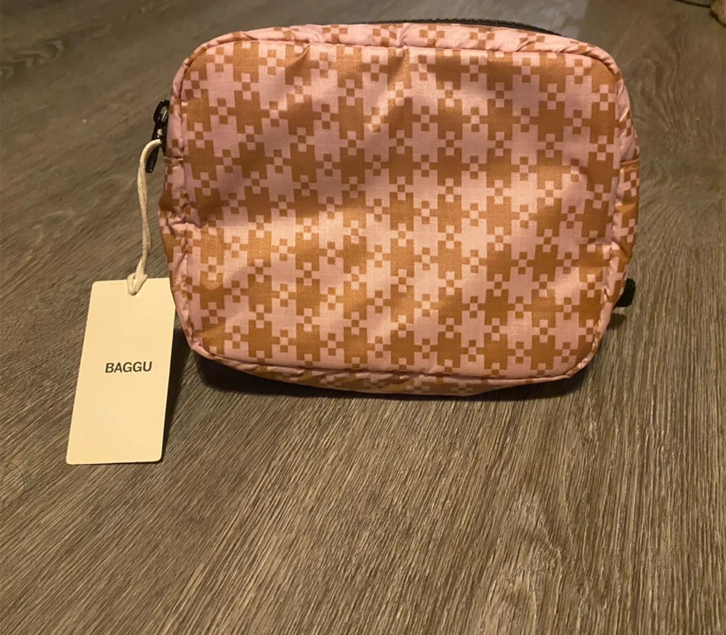 BNWT Baggu Fannypack
