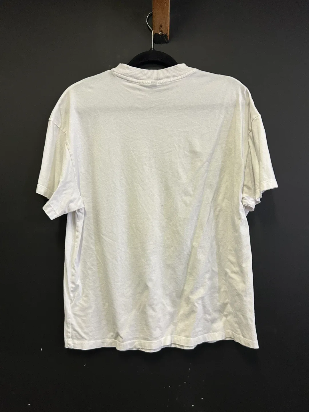 H&M Divided White Graphic Tee - XS image indicator(2)