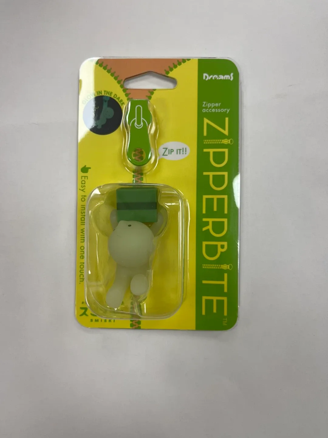 AUTHENTIC❗️Dreams Smiski Zipperbite Glow in the Dark