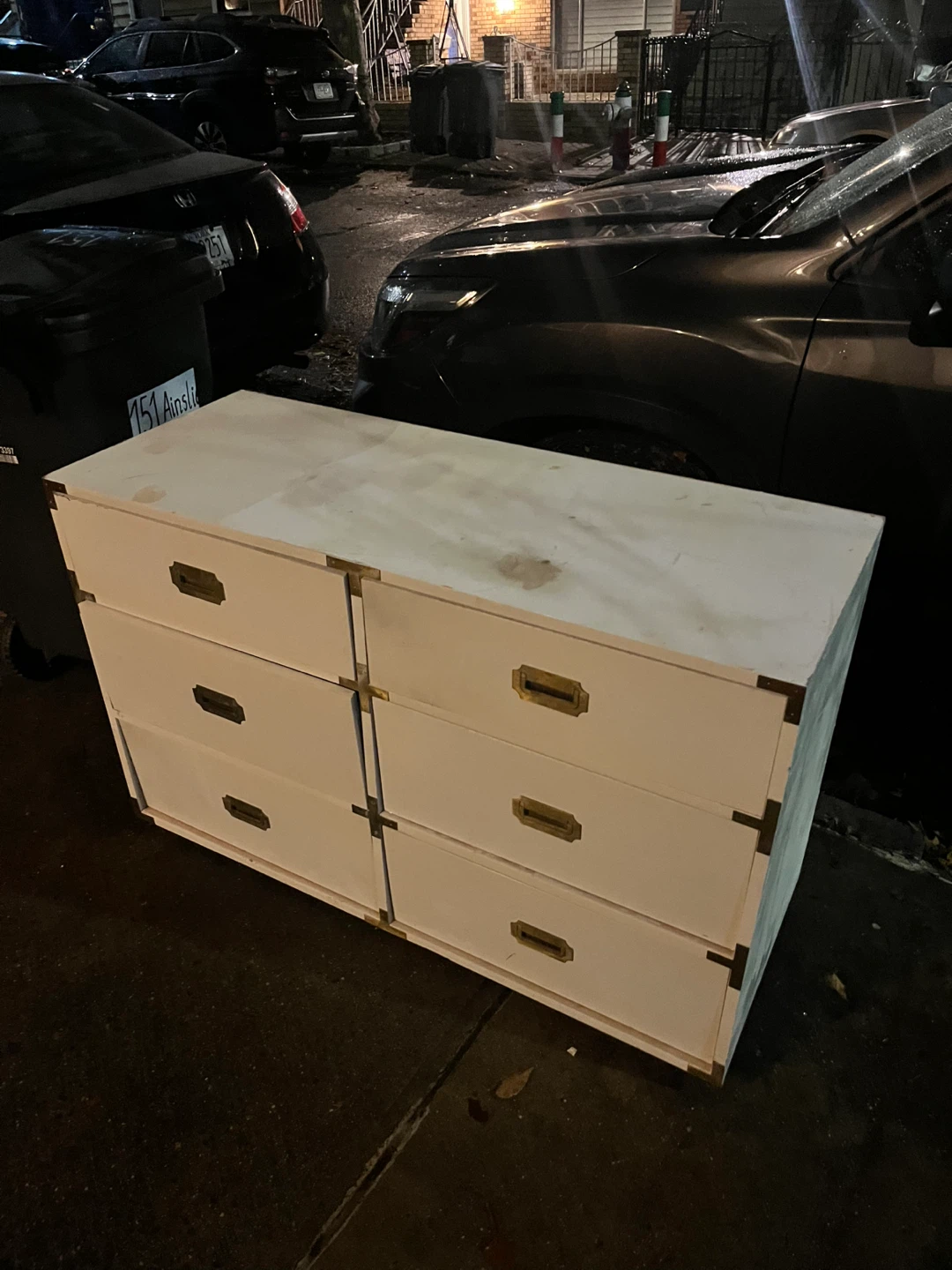 White 6-Drawer Dresser with Brass Hardware - photo 2