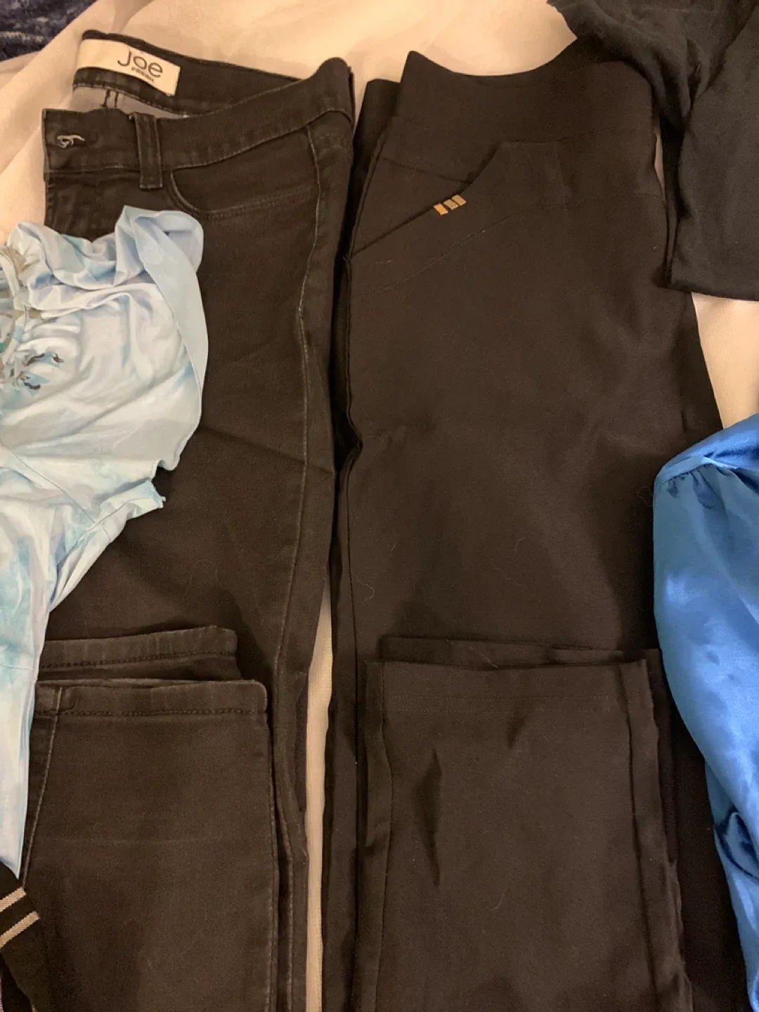 #7.  Assorted Women's Clothing/ size pants 0, tops - s image indicator(2)