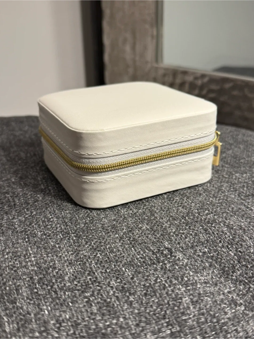 White Travel Jewelry Box