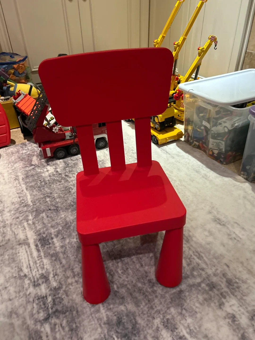 IKEA Mammut Kids Table & Chairs Set image indicator(3)