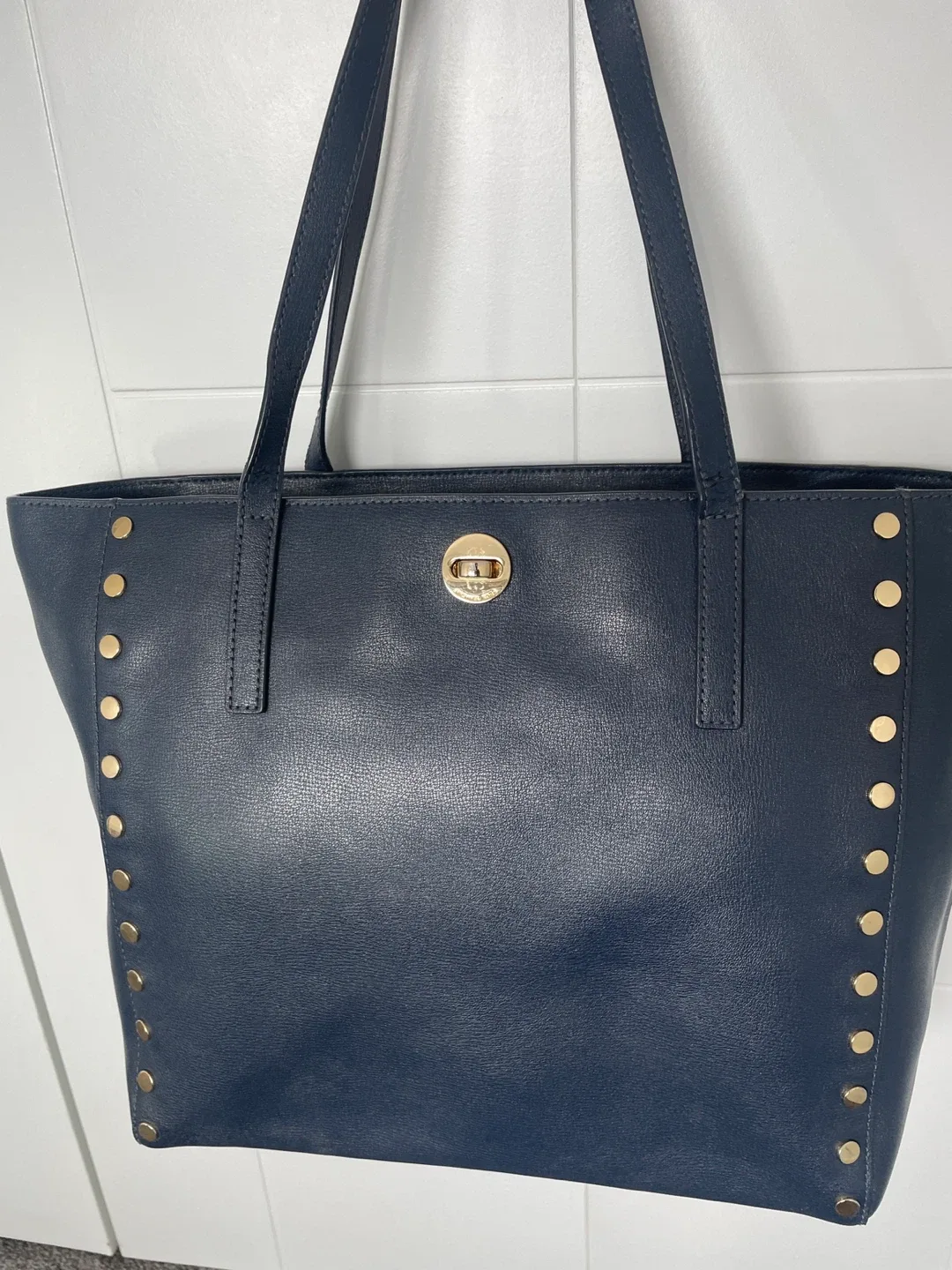Michael Kors Tote Bag image indicator(6)