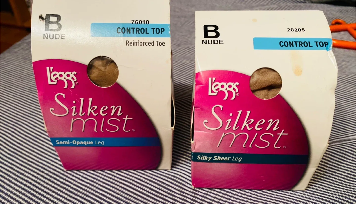 L'eggs Silken Mist Pantyhose -2 image indicator(6)