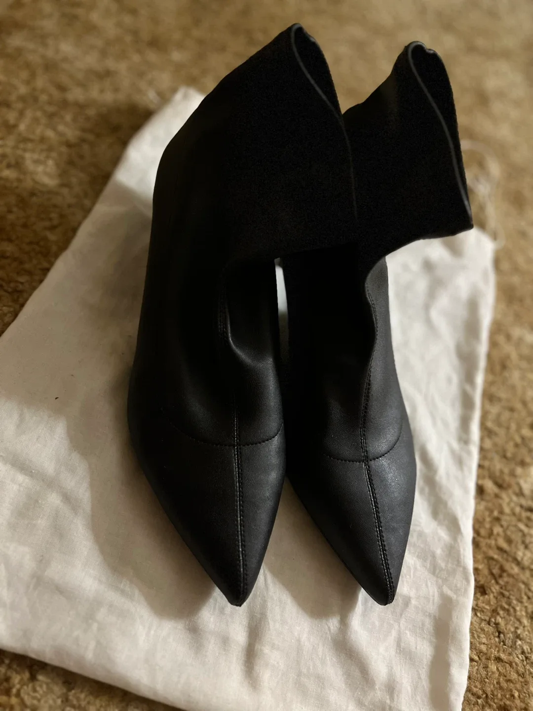 Zara Black Ankle Boots image indicator(2)