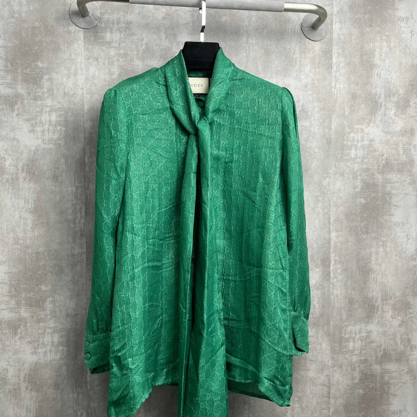 Gucci Green Tie-Neck Blouse image indicator(2)