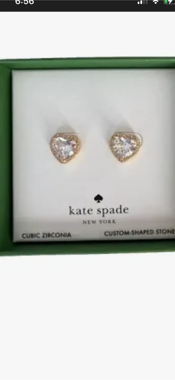 Kate Spade New York My Love Heart Stud gold Earrings image indicator(4)