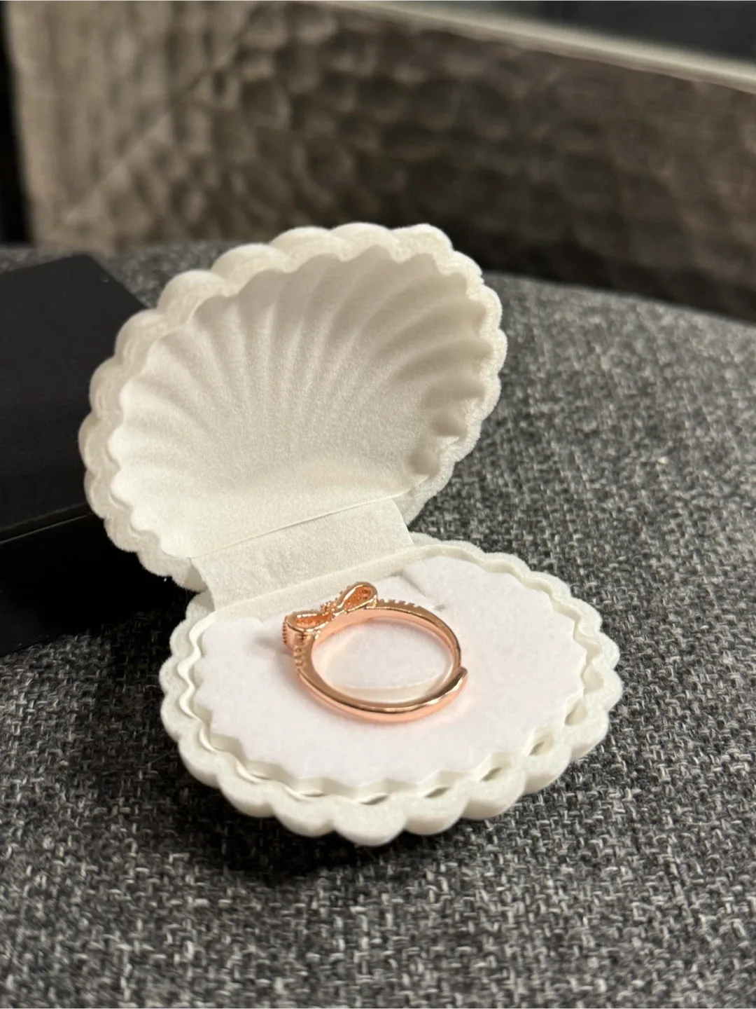 Rose Gold Bow Ring - Adjustable image indicator(2)